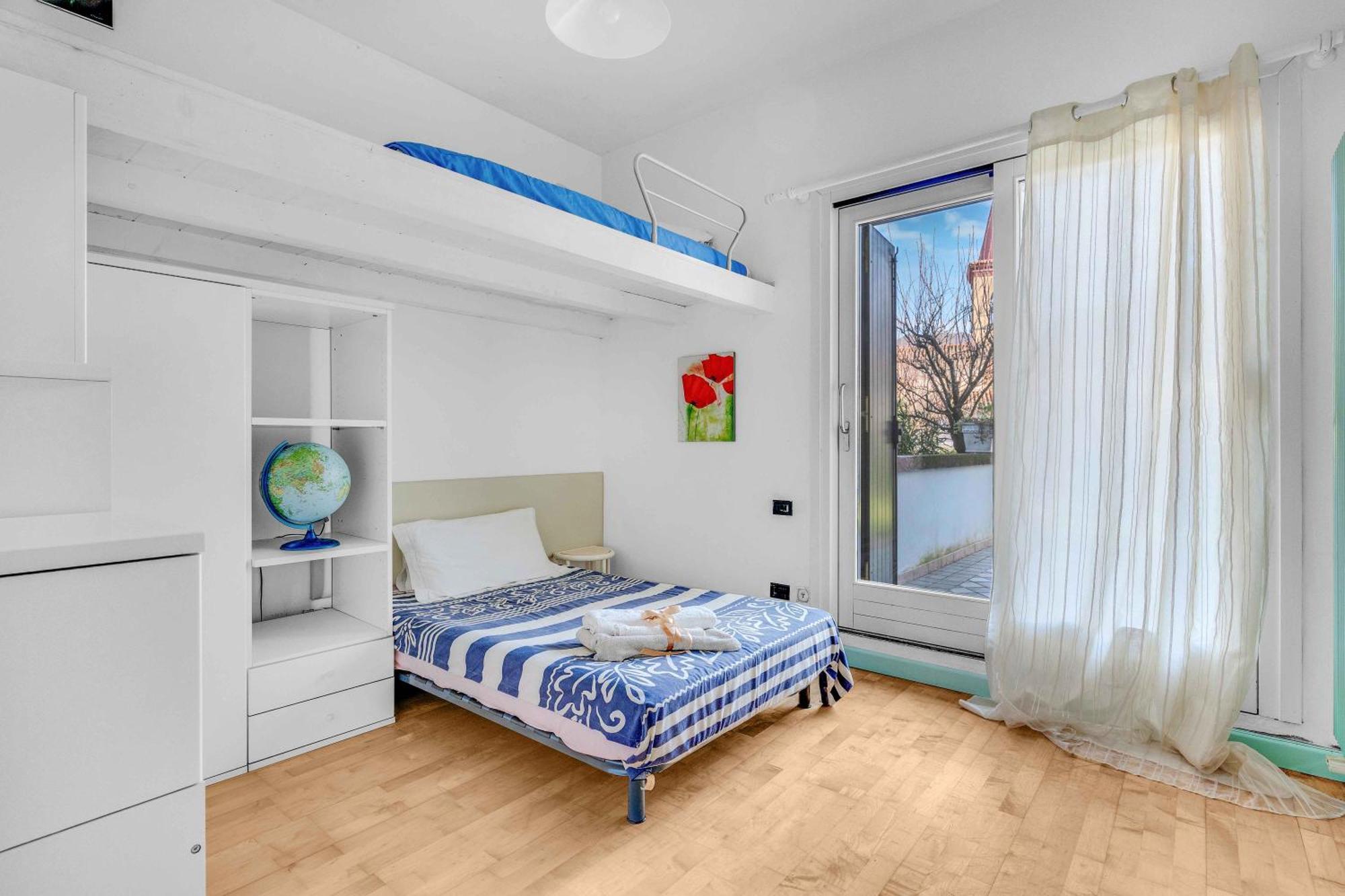 Ampia Dimora A Salo Con Parcheggio E Giardino 아파트 외부 사진