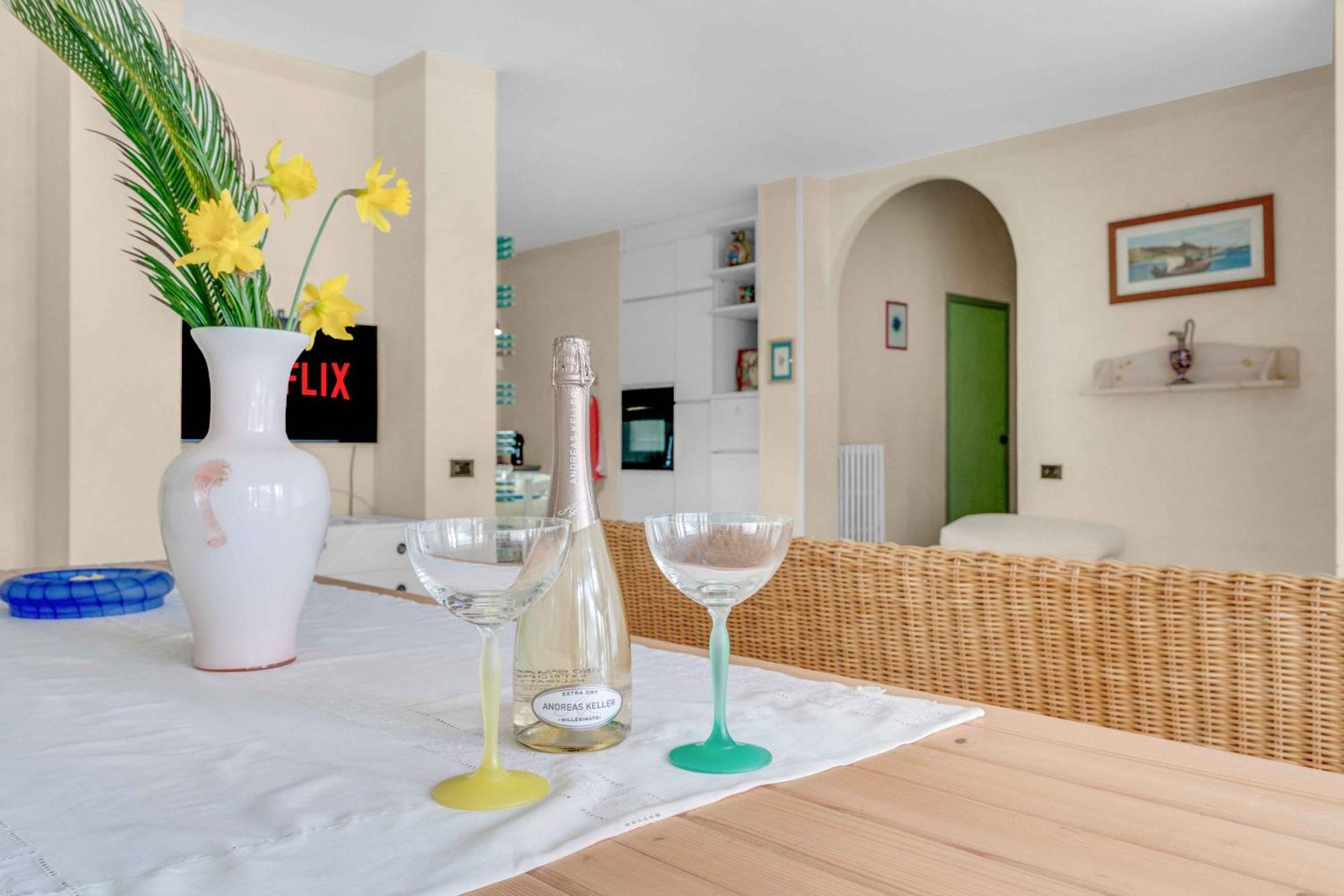 Ampia Dimora A Salo Con Parcheggio E Giardino 아파트 외부 사진